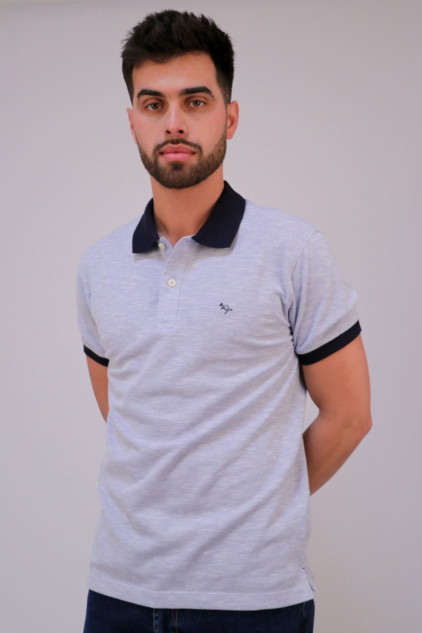 Polo Piqué Flamé Golas Em Contraste