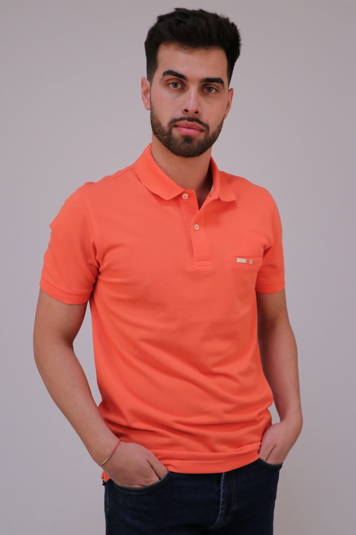 Polo Piqué com Bolso Interior