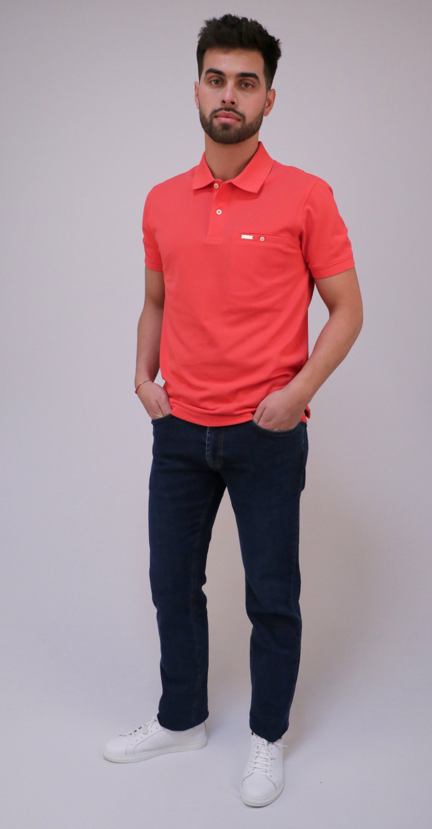 Polo Piqué com Bolso Interior