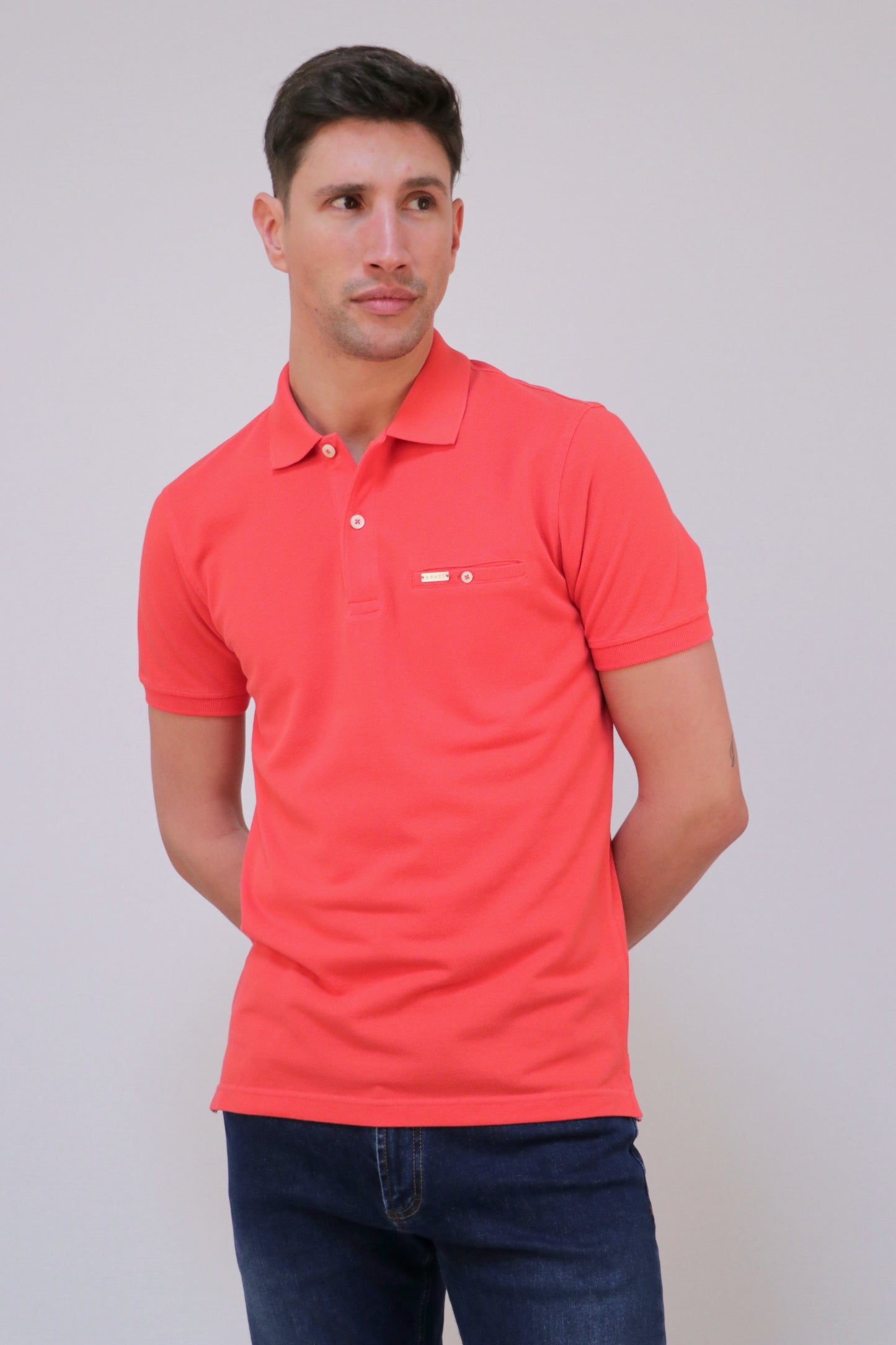 Polo Piqué com Bolso Interior
