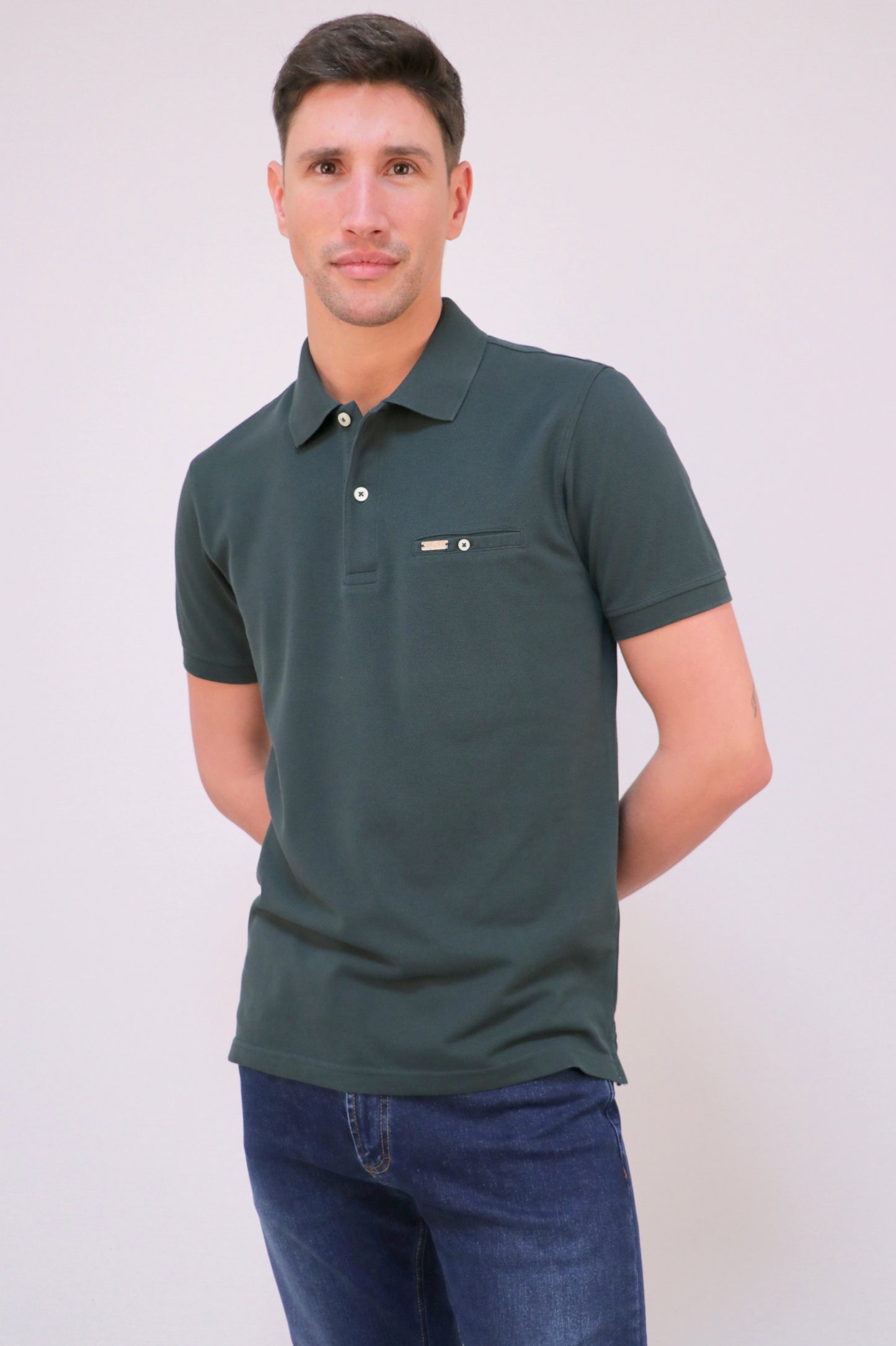 Polo Piqué com Bolso Interior