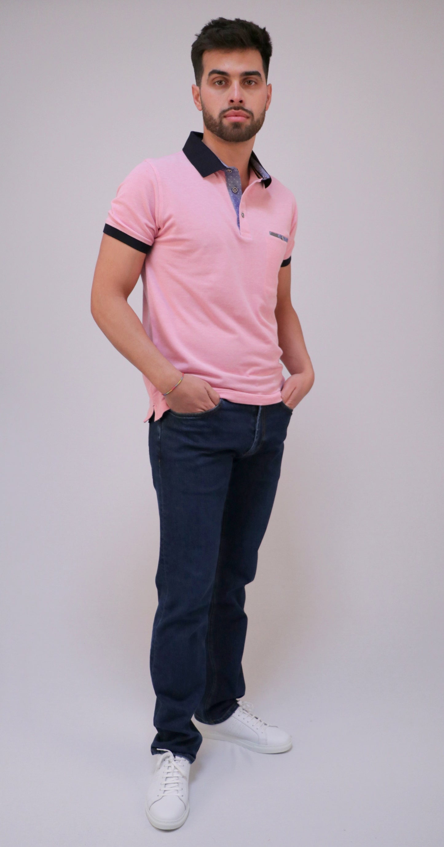 Polo Piqué Vanizado Com Colarinho E Bolso Interior