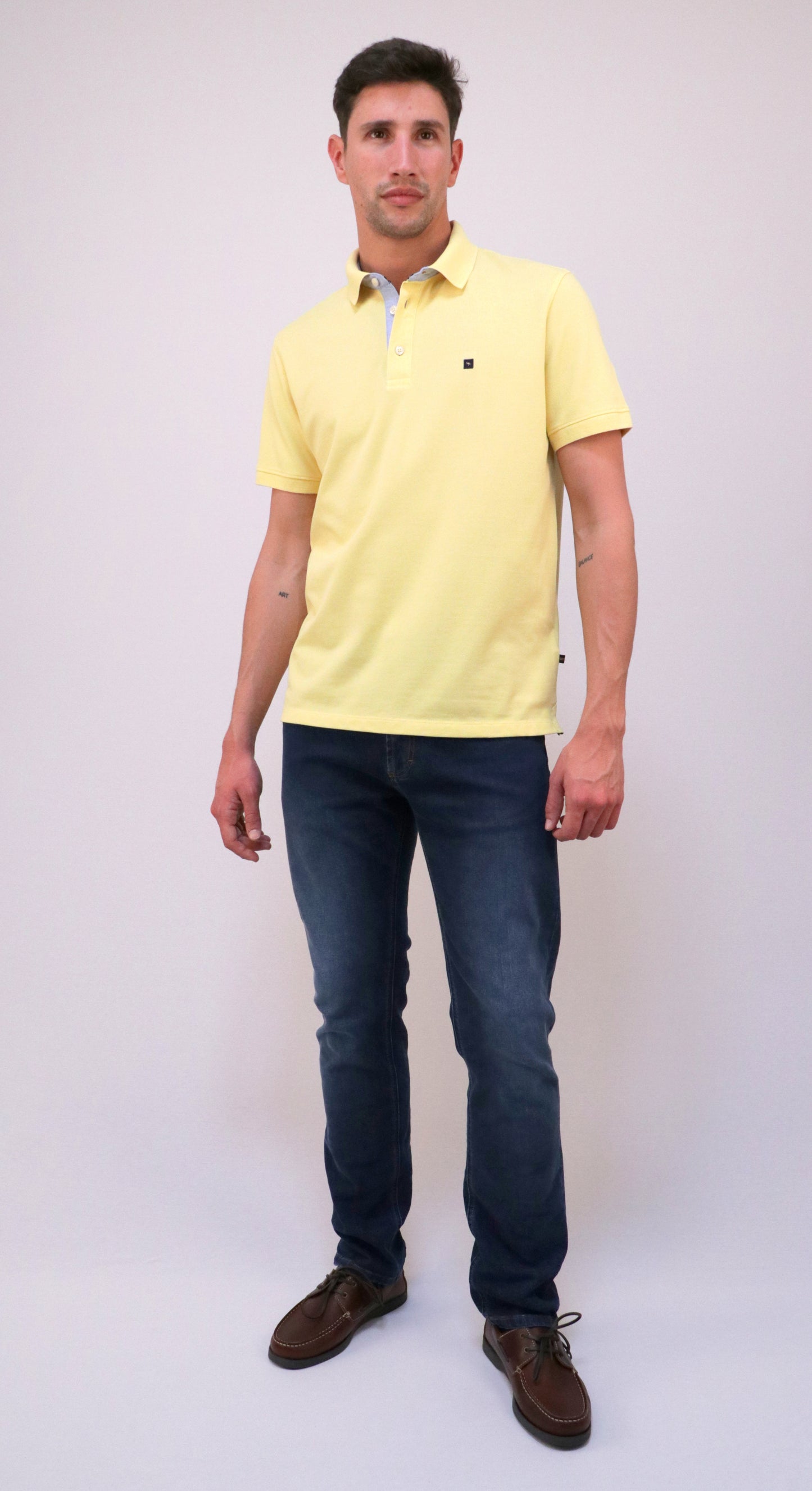 Polo Piqué com Pé de Gola Oxford