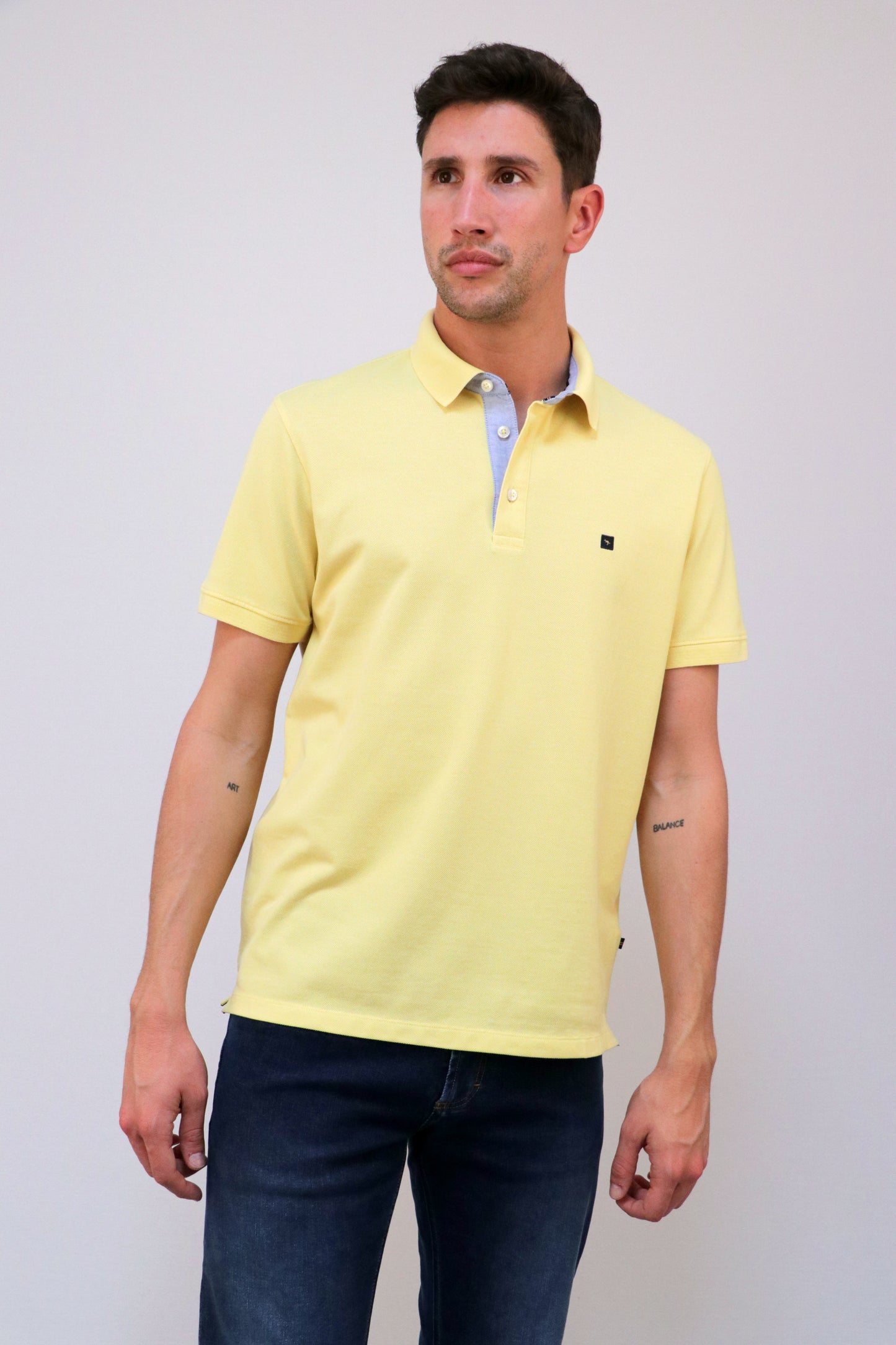 Polo Piqué com Pé de Gola Oxford