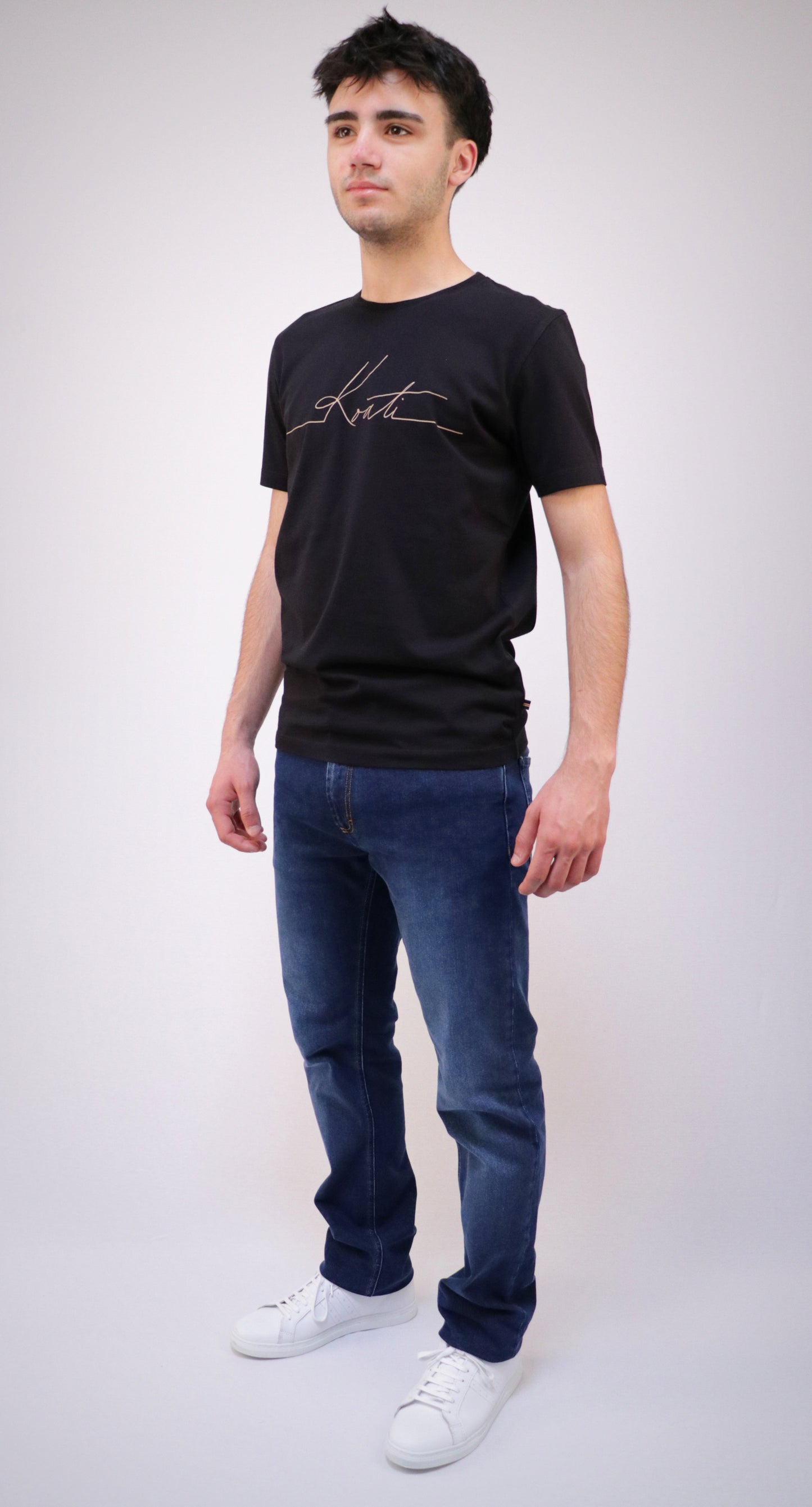 T´Shirt Estampada Assinatura Koati