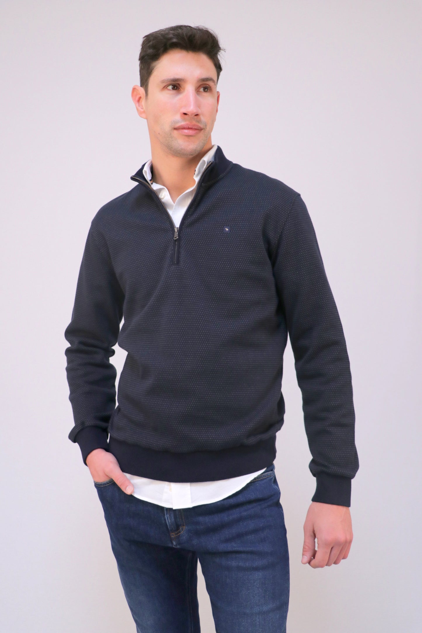 Sweat Jacquard Pintas